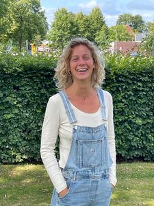 Minke Matthijssen | Buurtmaatschappelijk werker | m.matthijssen@sociaalwerkdeschans.nl | 06 - 4576 3511 | Werkdagen: maandag, dinsdag,  donderdag. 